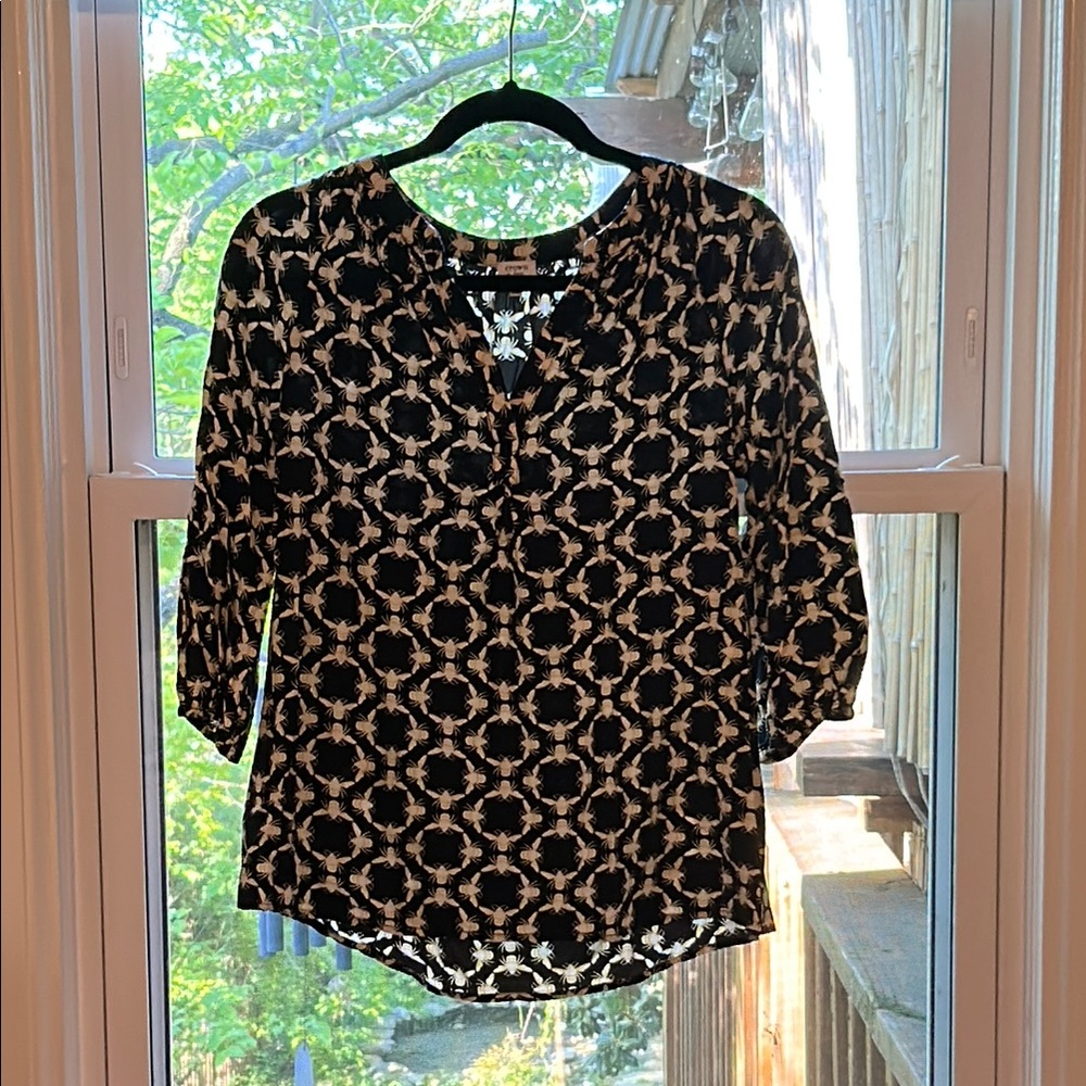 Black and White Patterned Women's Top